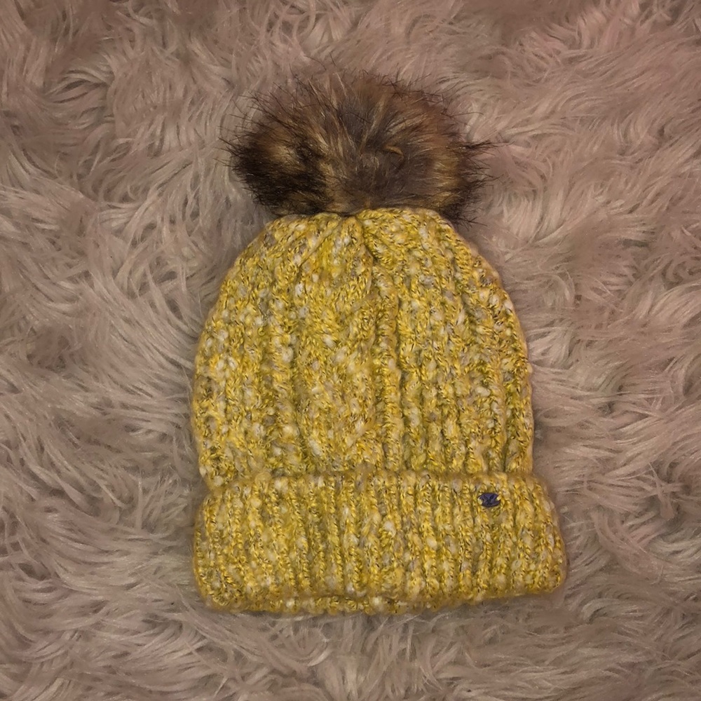 American Eagle Snow Beanie